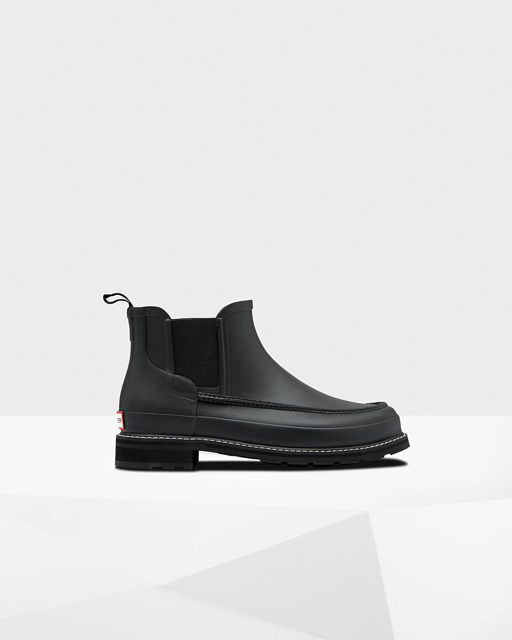 Mens Chelsea Boots - Hunter Refined Moc Toe (79QZYPWJT) - Black